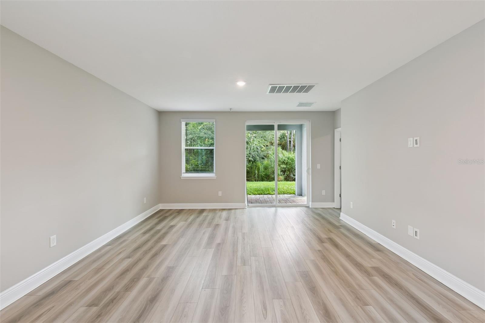 128 LOST BALL DR — photo 10