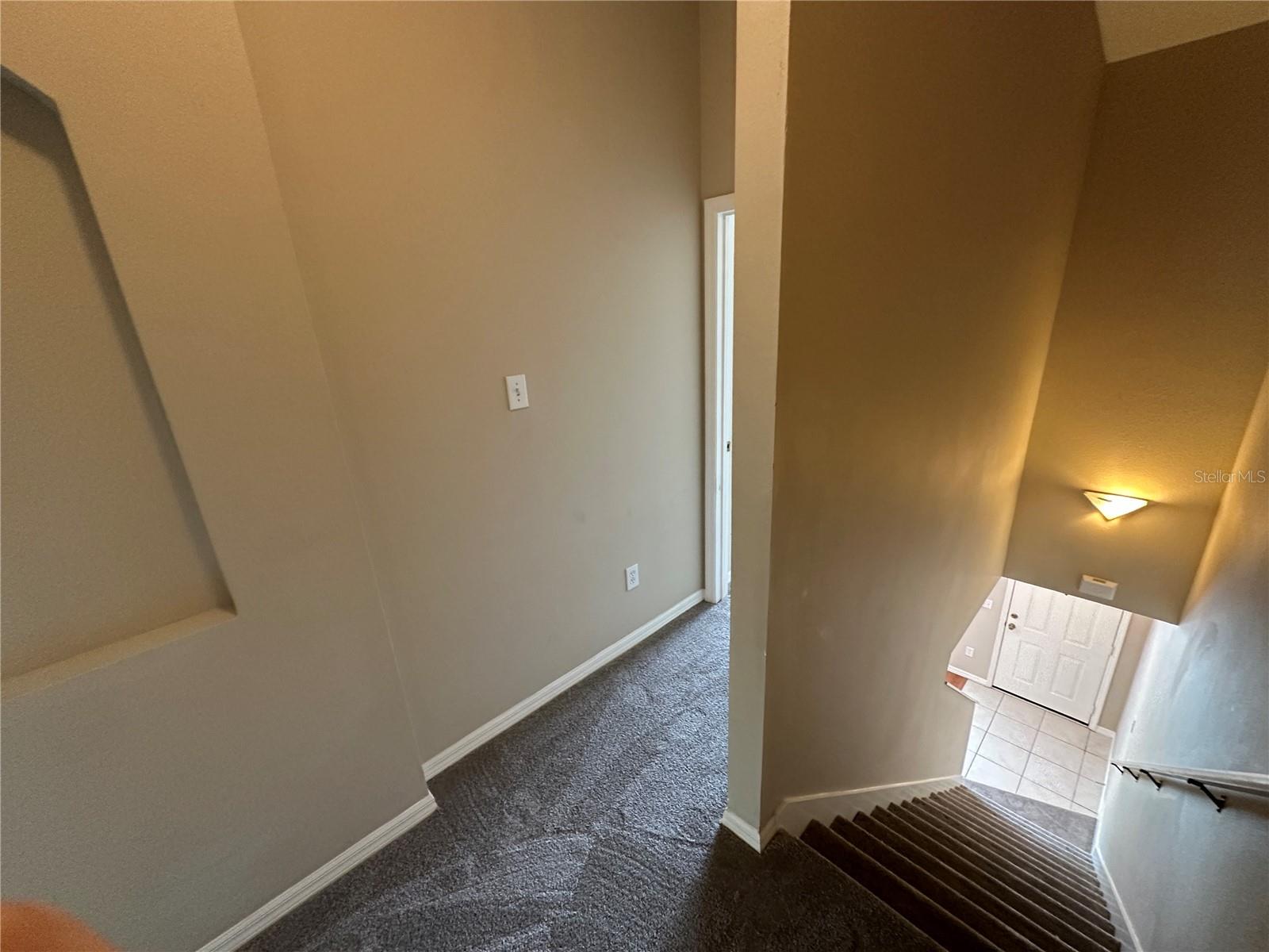 538 WILTON CIR — photo 10