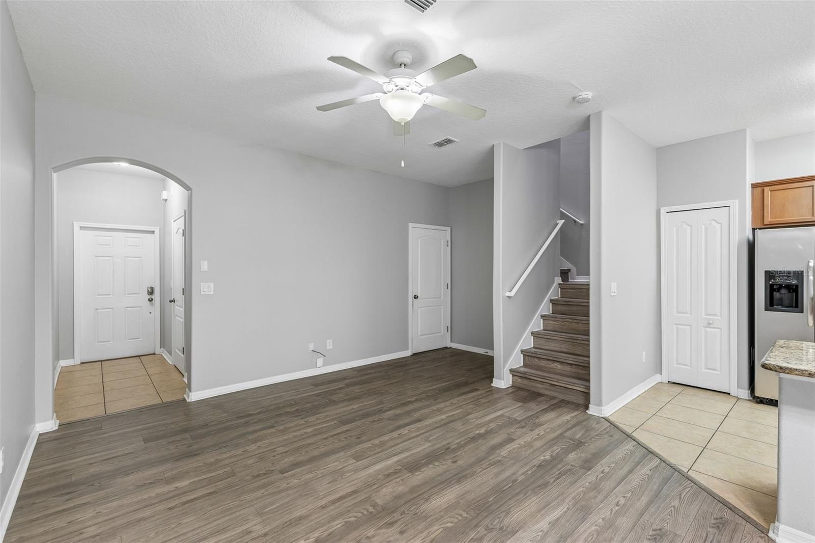1220 TWIN TREES LN — photo 9