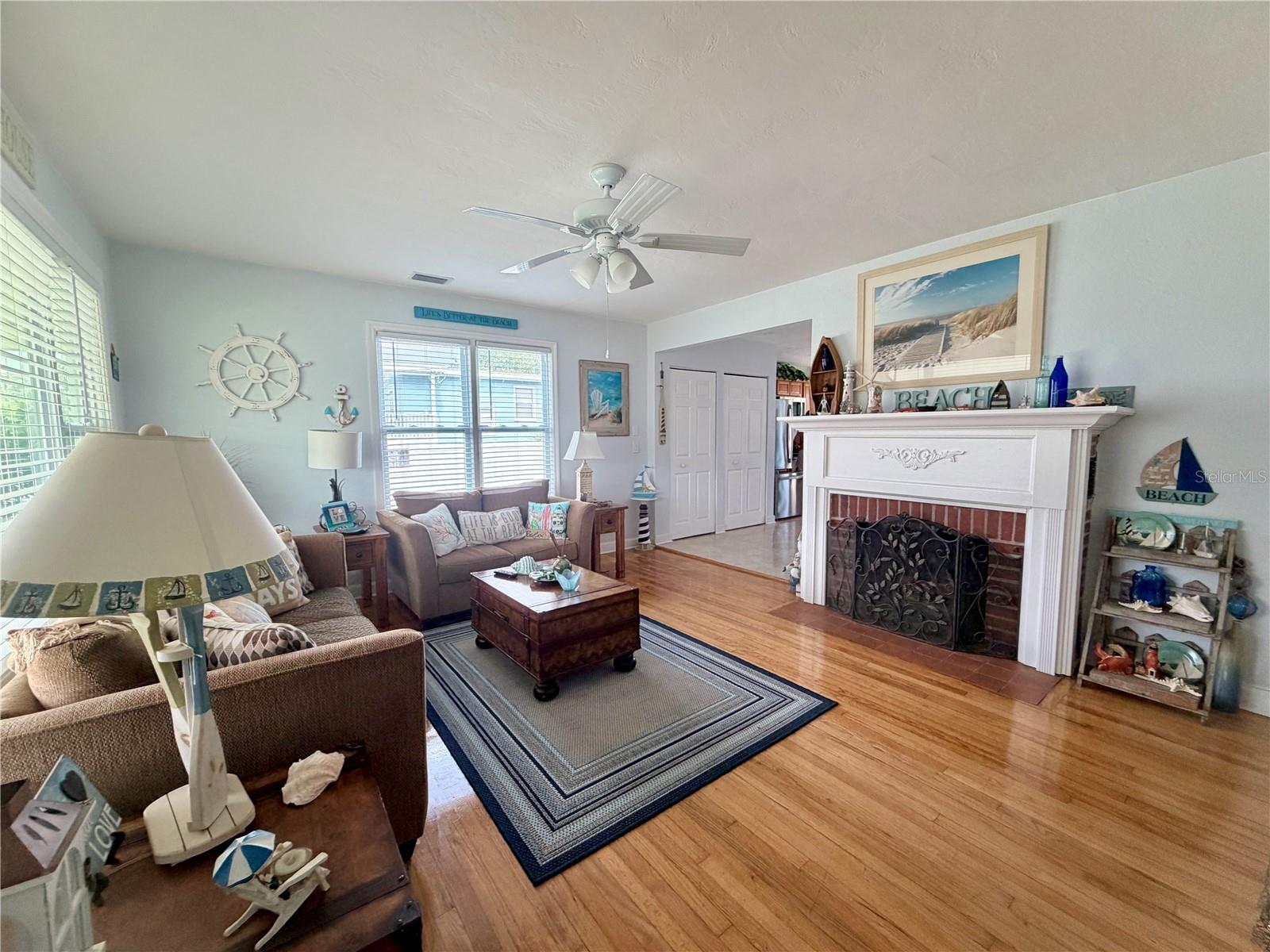 231 WILLIAMS AVE — photo 3