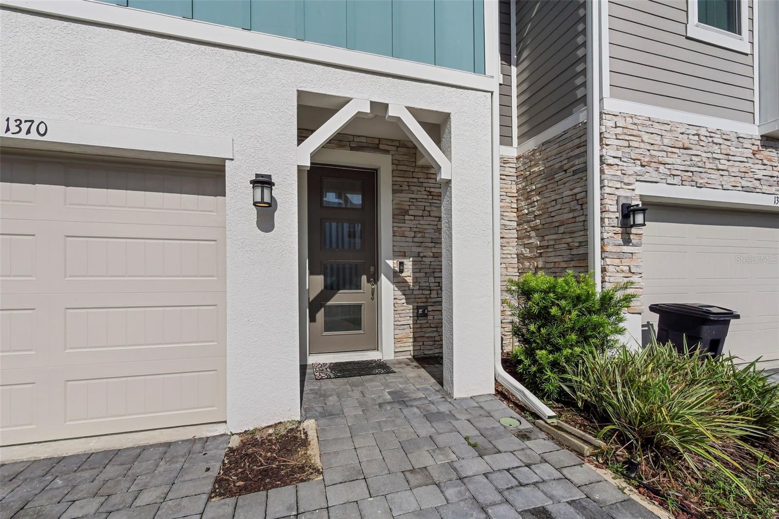 1370 CAPTIVA CV — photo 4