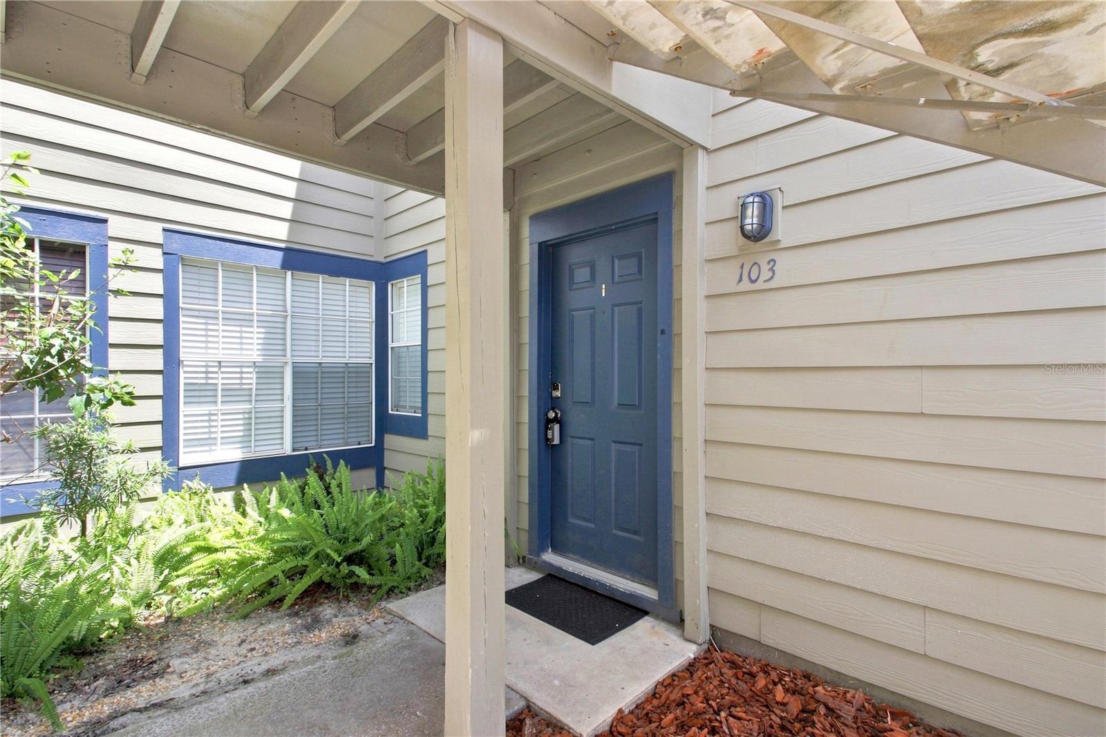 939 FRAMLINGHAM CT #103 — photo 3