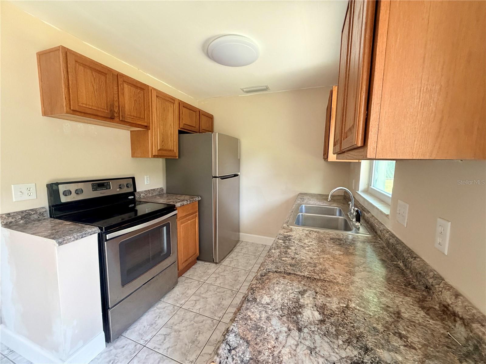 2804 LIGHTWOOD ST — photo 3