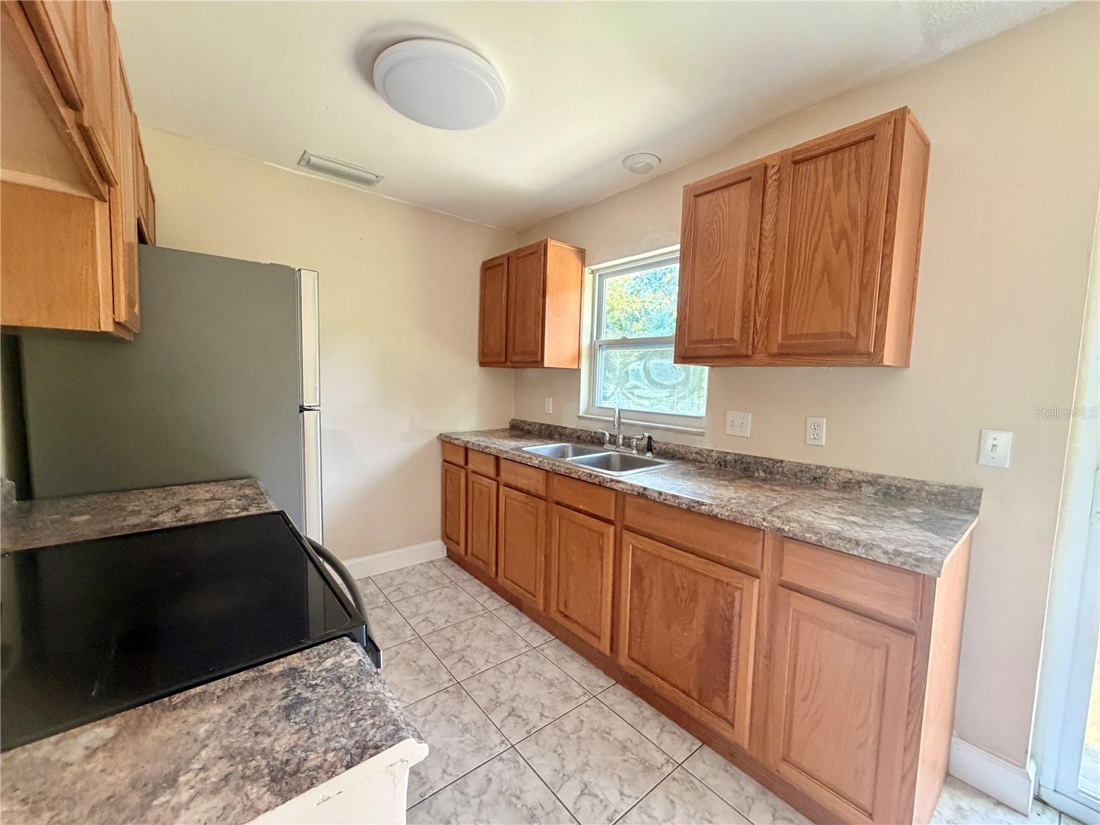 2804 LIGHTWOOD ST — photo 4