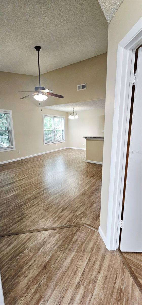 732 SECRET HARBOR LN #200 — photo 4