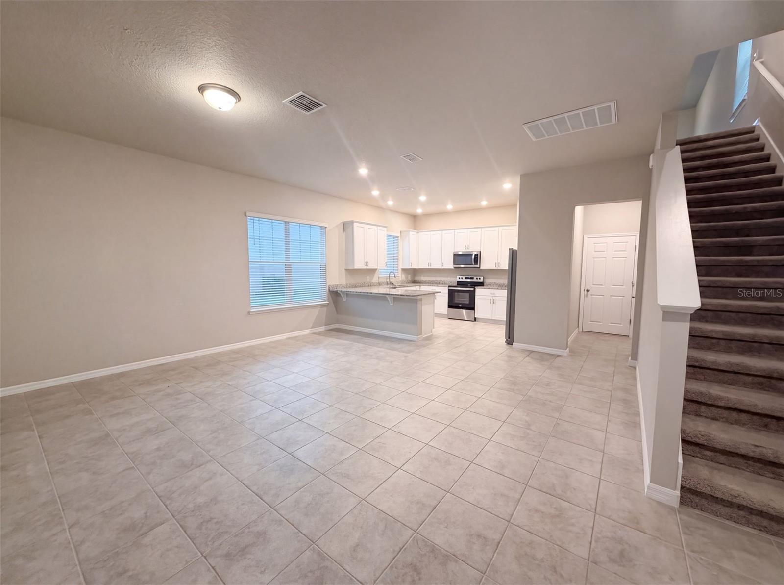 538 VENETIAN PALMS BLVD — photo 3