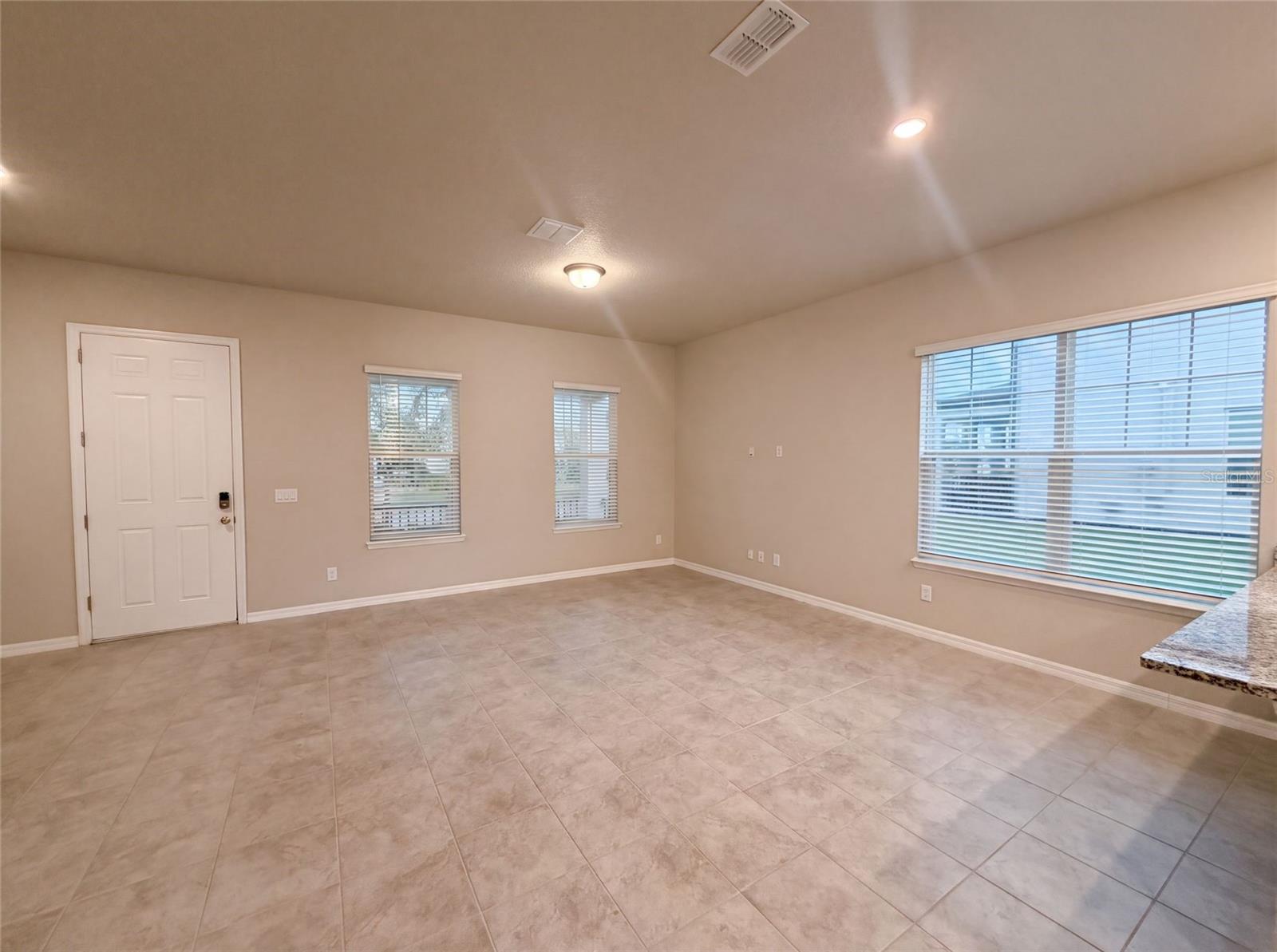 538 VENETIAN PALMS BLVD — photo 8