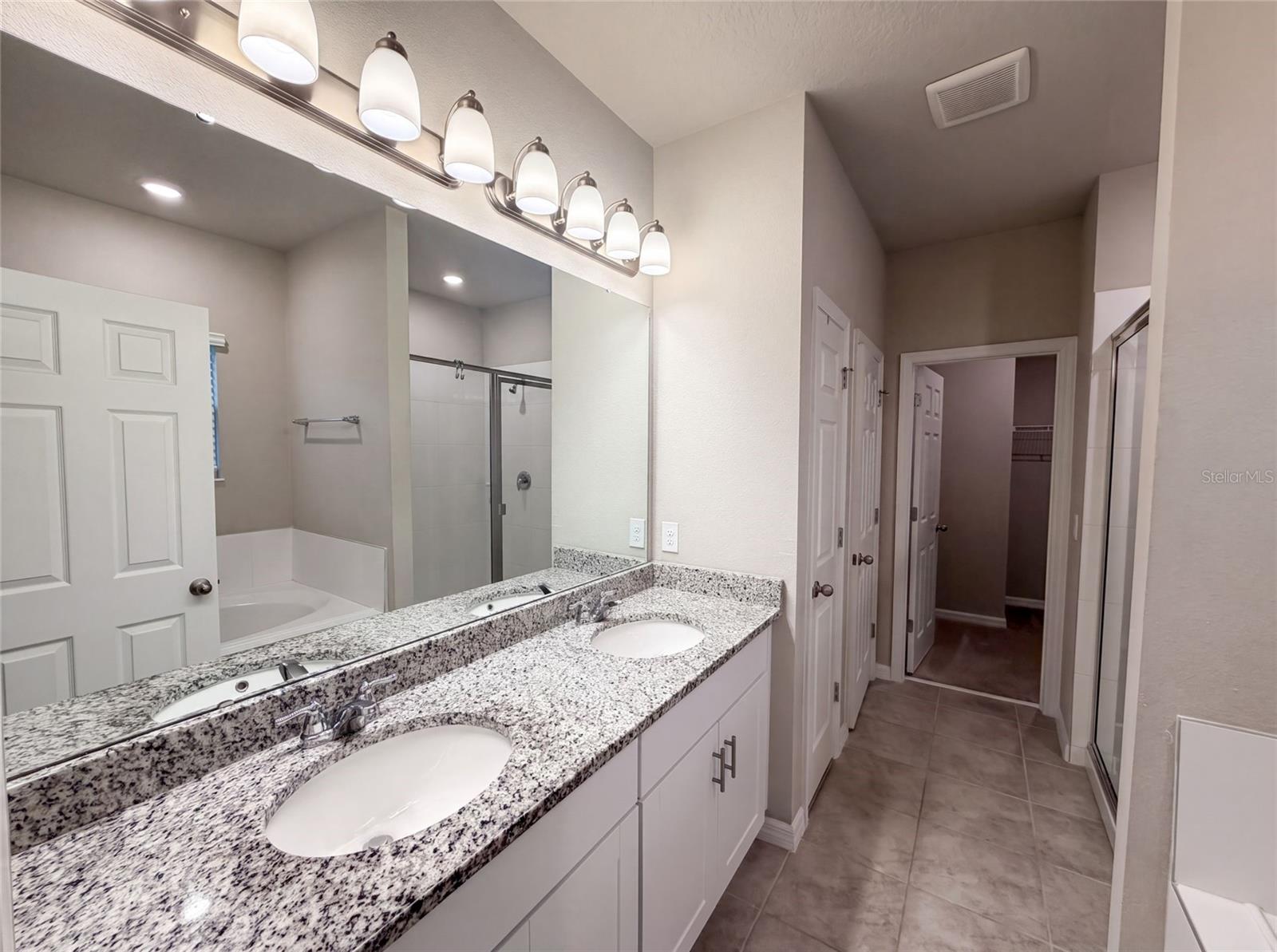538 VENETIAN PALMS BLVD — photo 10