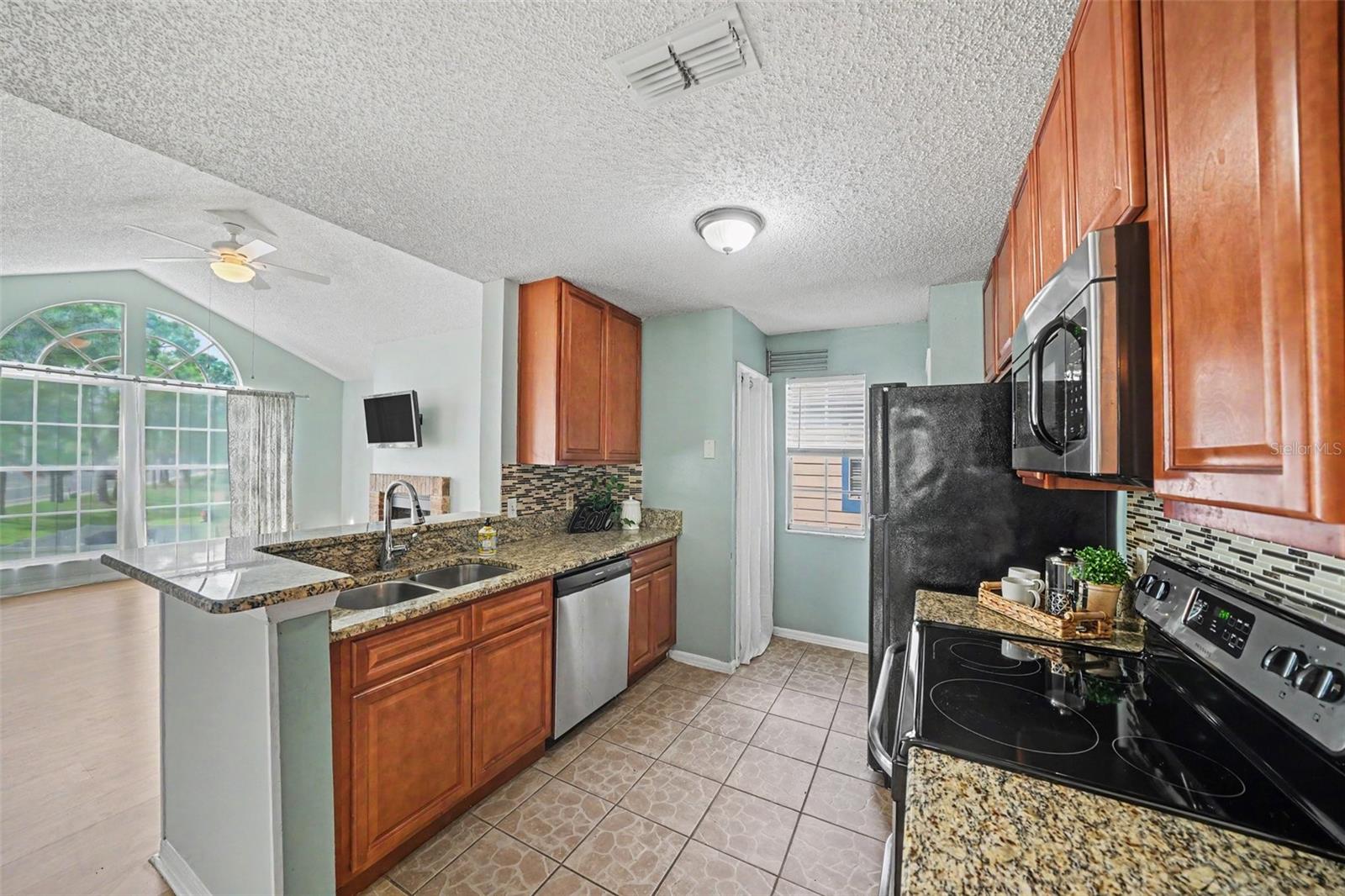 945 BAKEWELL CT #205 — photo 6