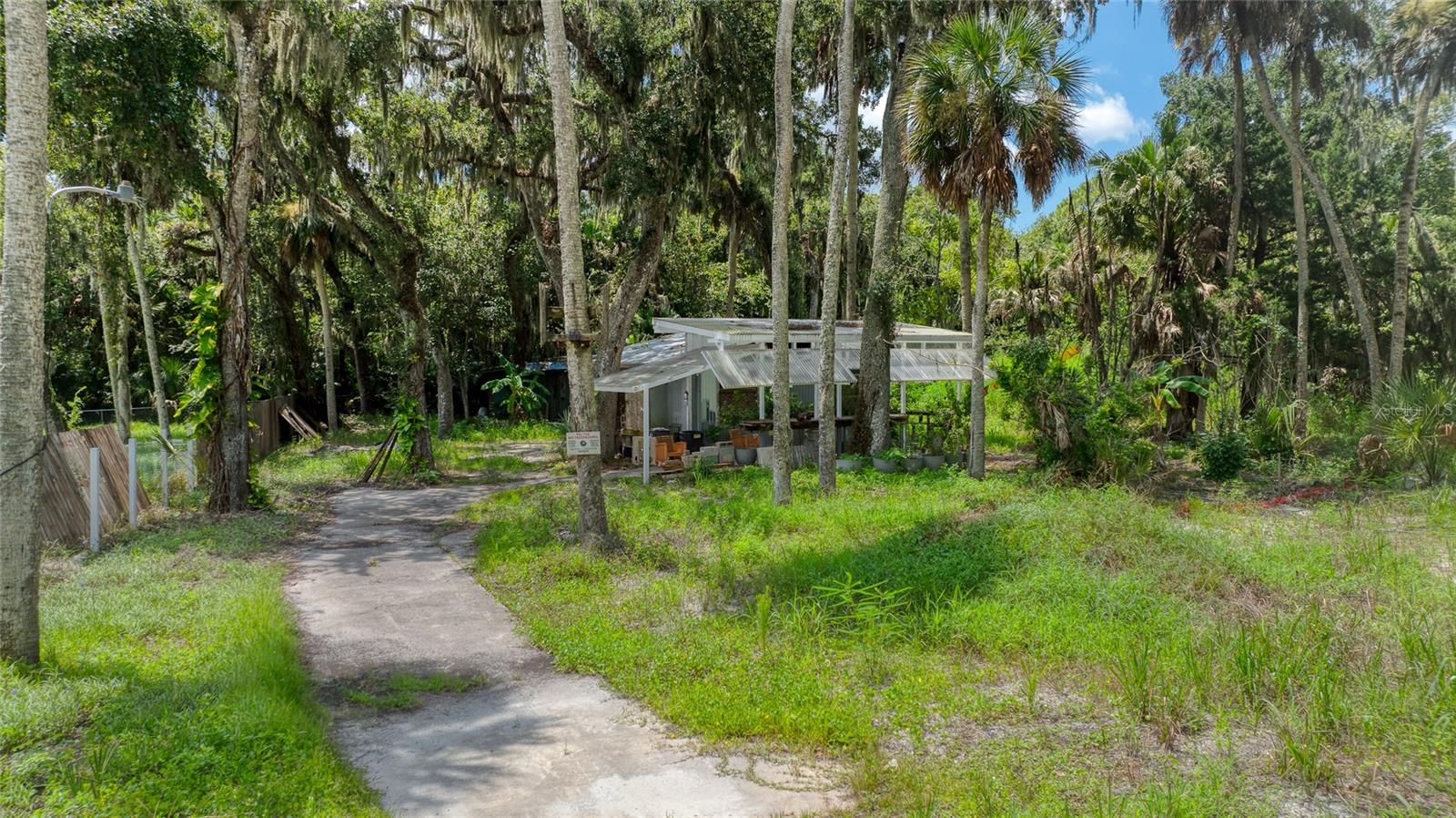 1922 ENTERPRISE AVE