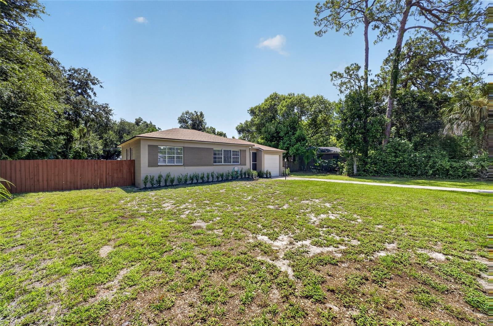 2403 KEY AVE — photo 3