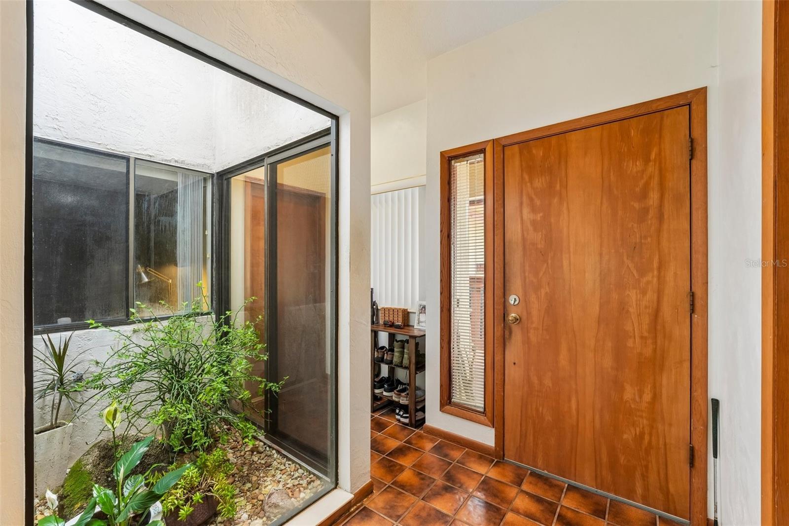 67 VILLAGE CIR #67 — photo 5