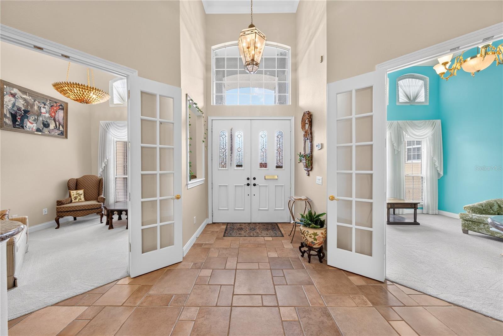 2335 FOREST CLUB DR — photo 4