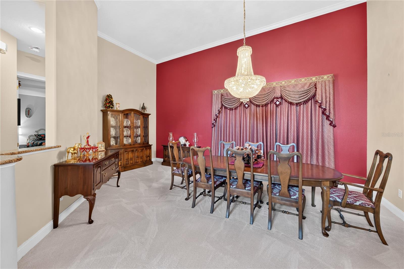2335 FOREST CLUB DR — photo 8