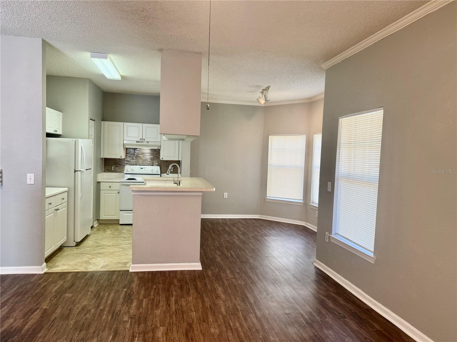 1726 ARBOR LAKES CIR #74 — photo 7