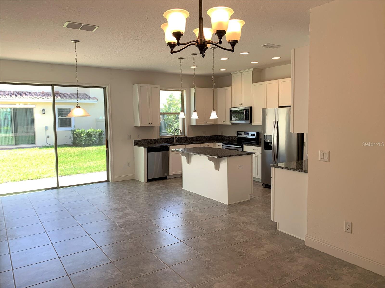 13897 ARCLID ST — photo 2