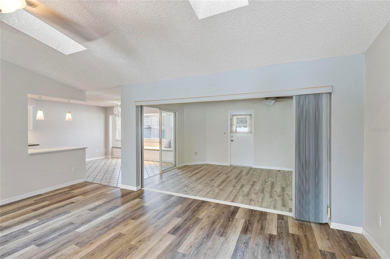 1 WASHWELL PL — photo 12