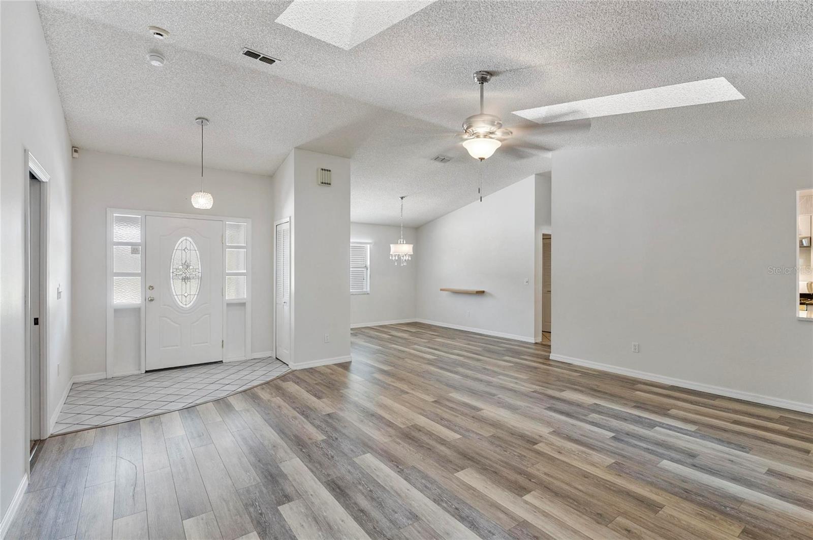 1 WASHWELL PL — photo 8