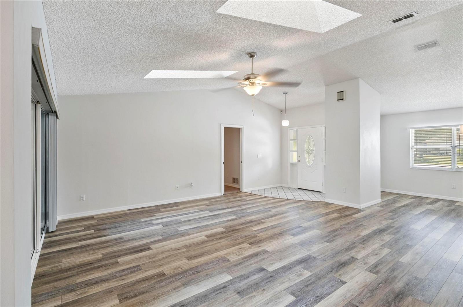 1 WASHWELL PL — photo 9