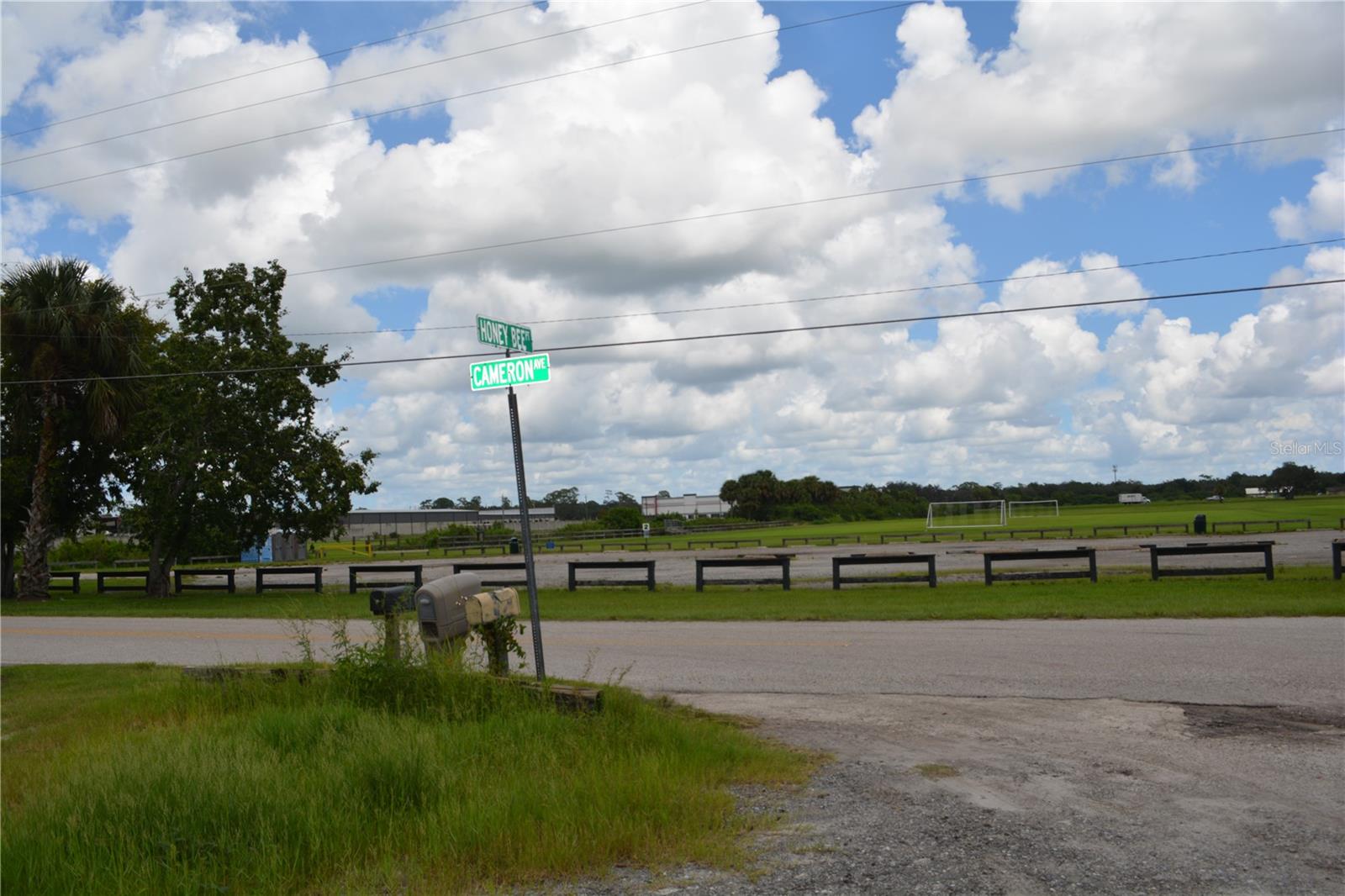 4045 HONEY BEE PT RD — photo 3