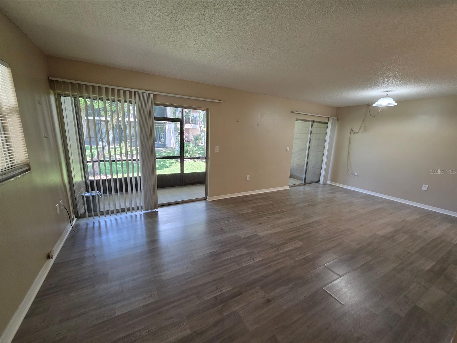 110 CYPRESS WOODS CT #12C — photo 5