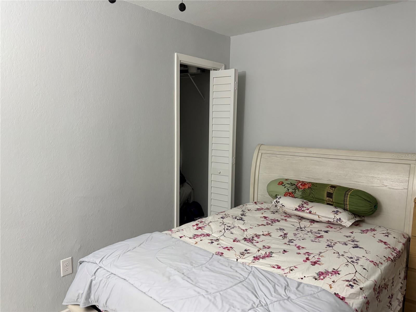 3815 CYPRESS AVE — photo 9