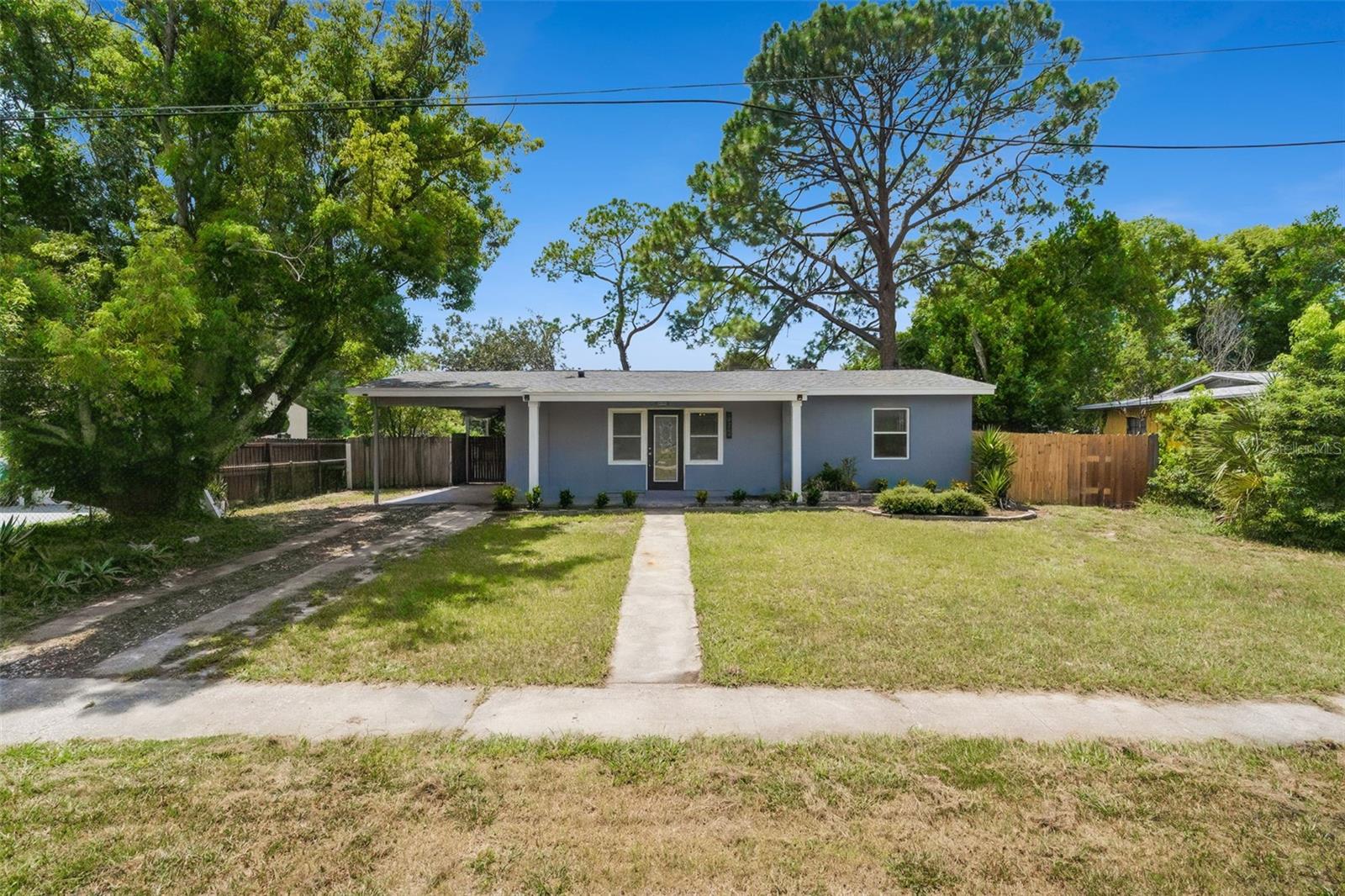 572 E NORMANDY BLVD — photo 7