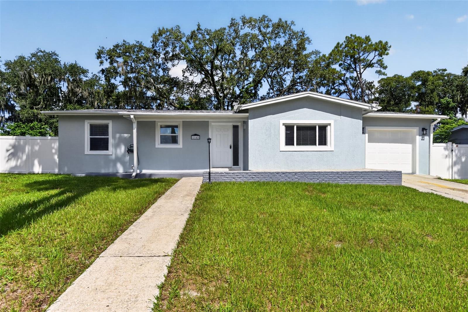 1148 FOUNTAINHEAD DR