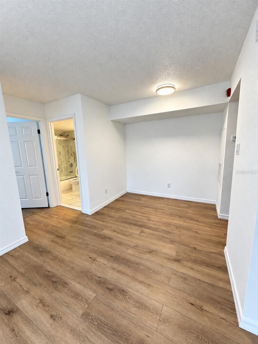 3732 IDLEBROOK CIR NW #100 — photo 5