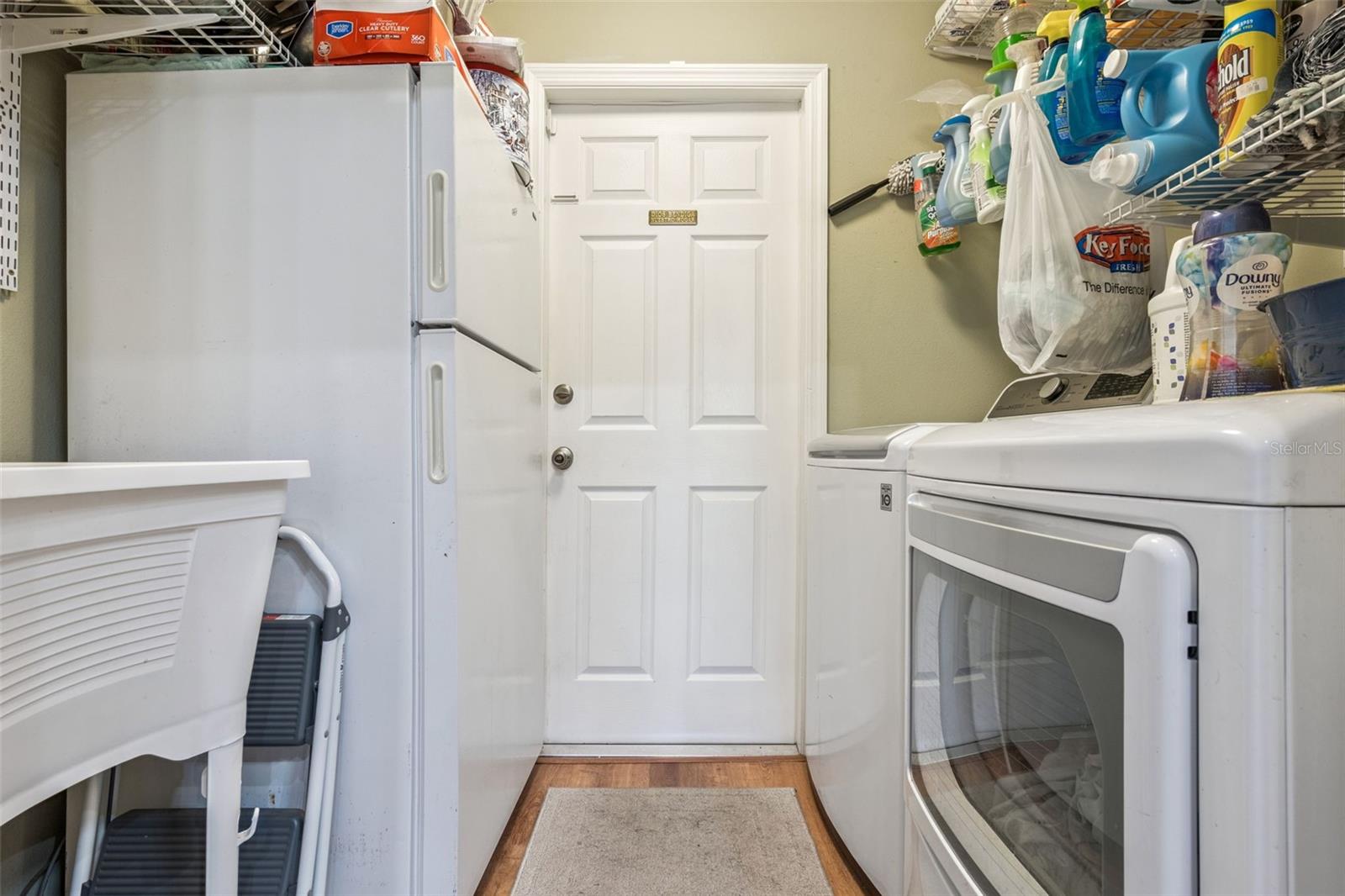 1545 OVERTON ST — photo 11