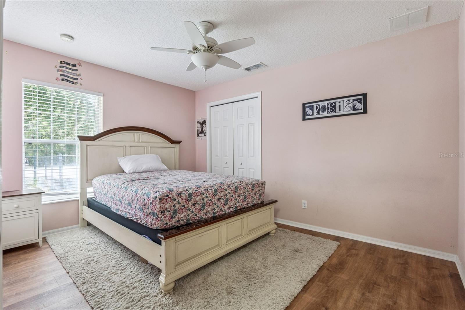 1545 OVERTON ST — photo 9
