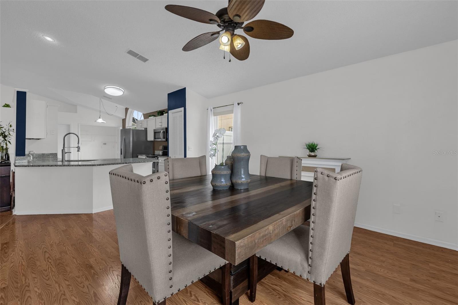 502 BRIGHTVIEW DR — photo 10