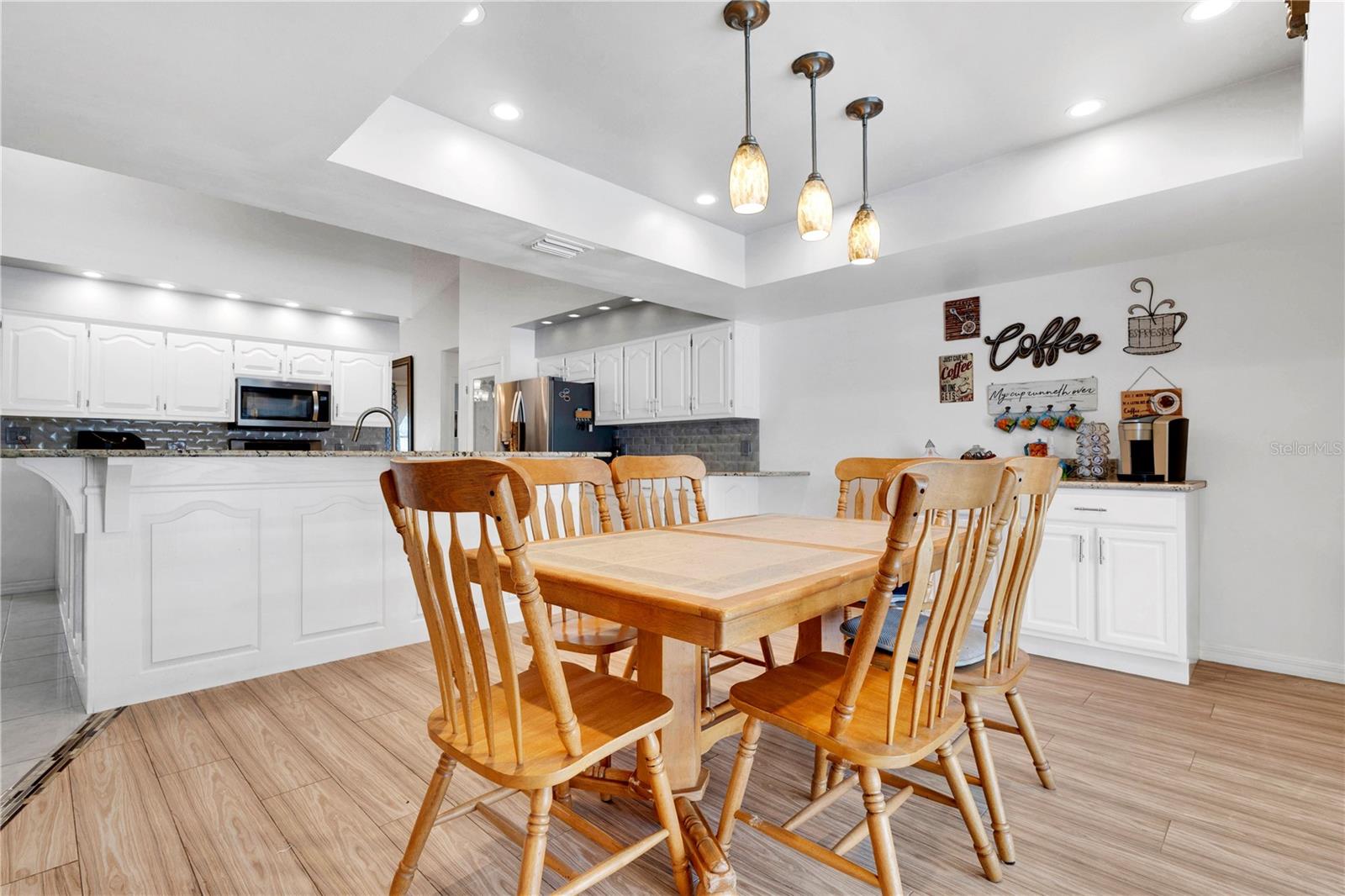 530 WHITECAP COVE CT — photo 12