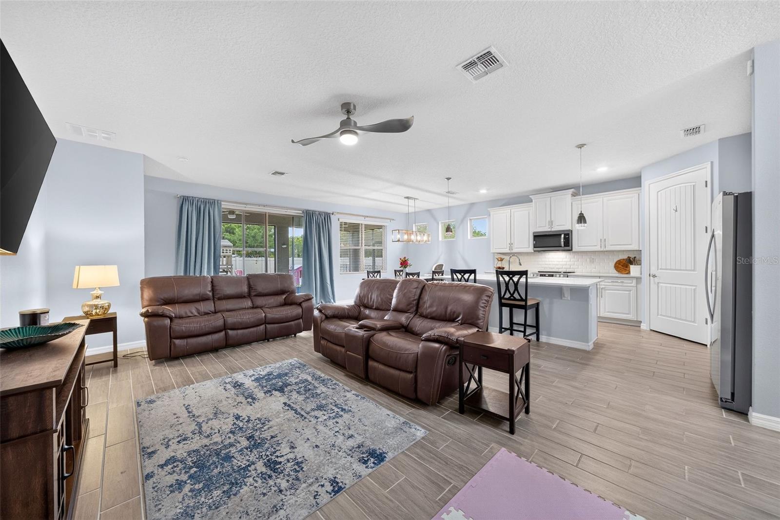 1446 SAVOY LN — photo 3