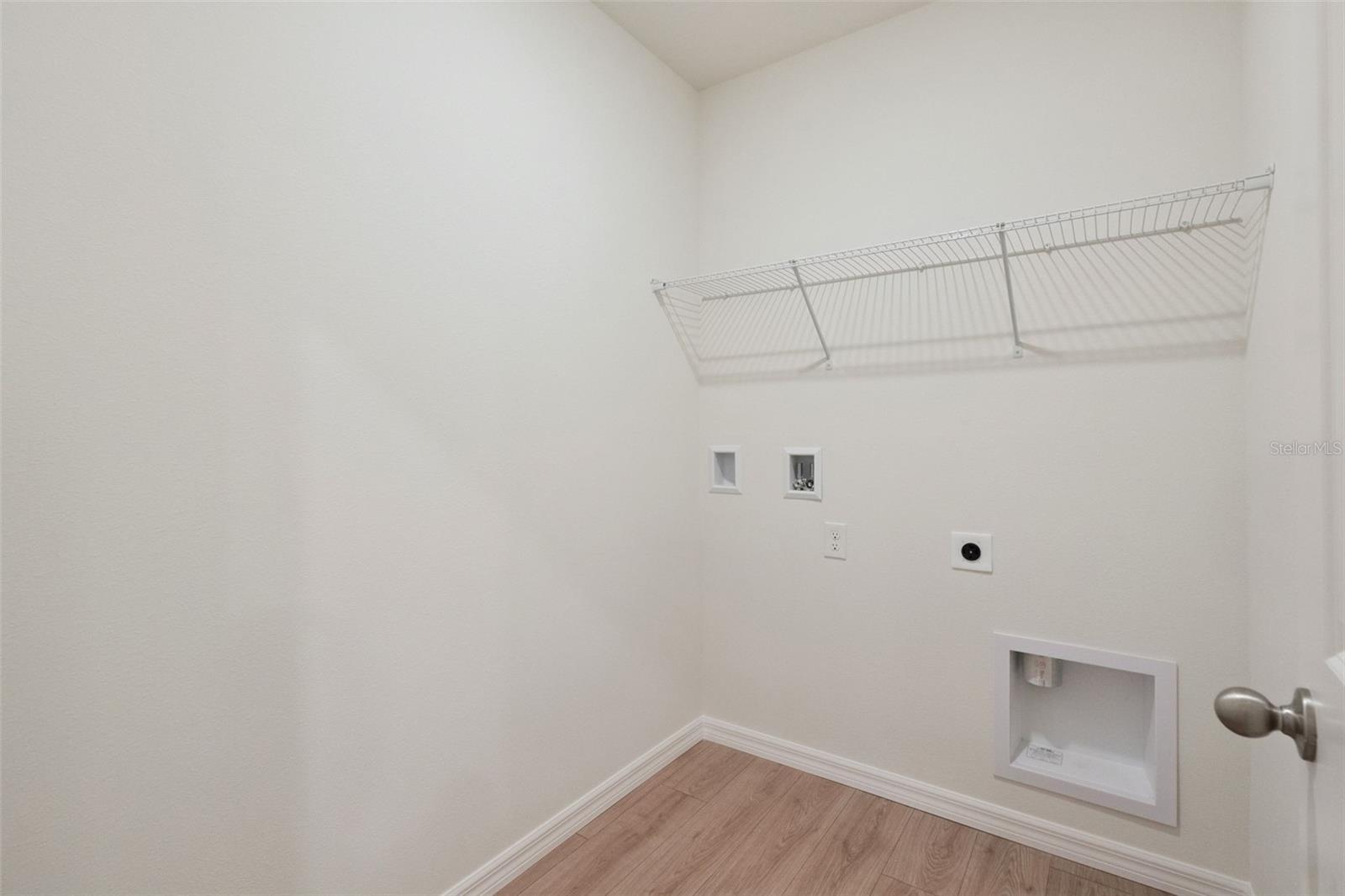 2519 DORSET CT — photo 10