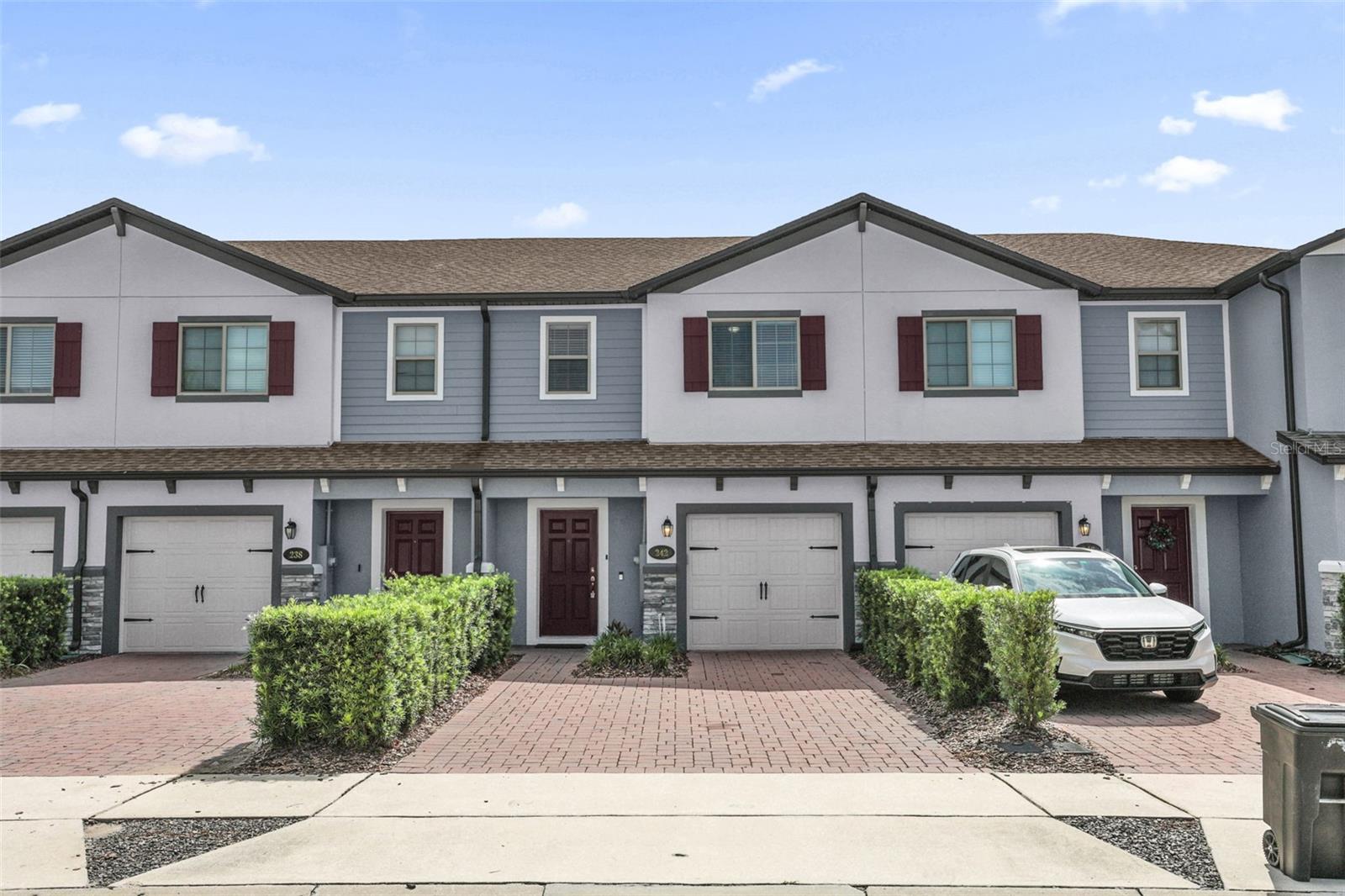 242 CEDAR BARK LN
