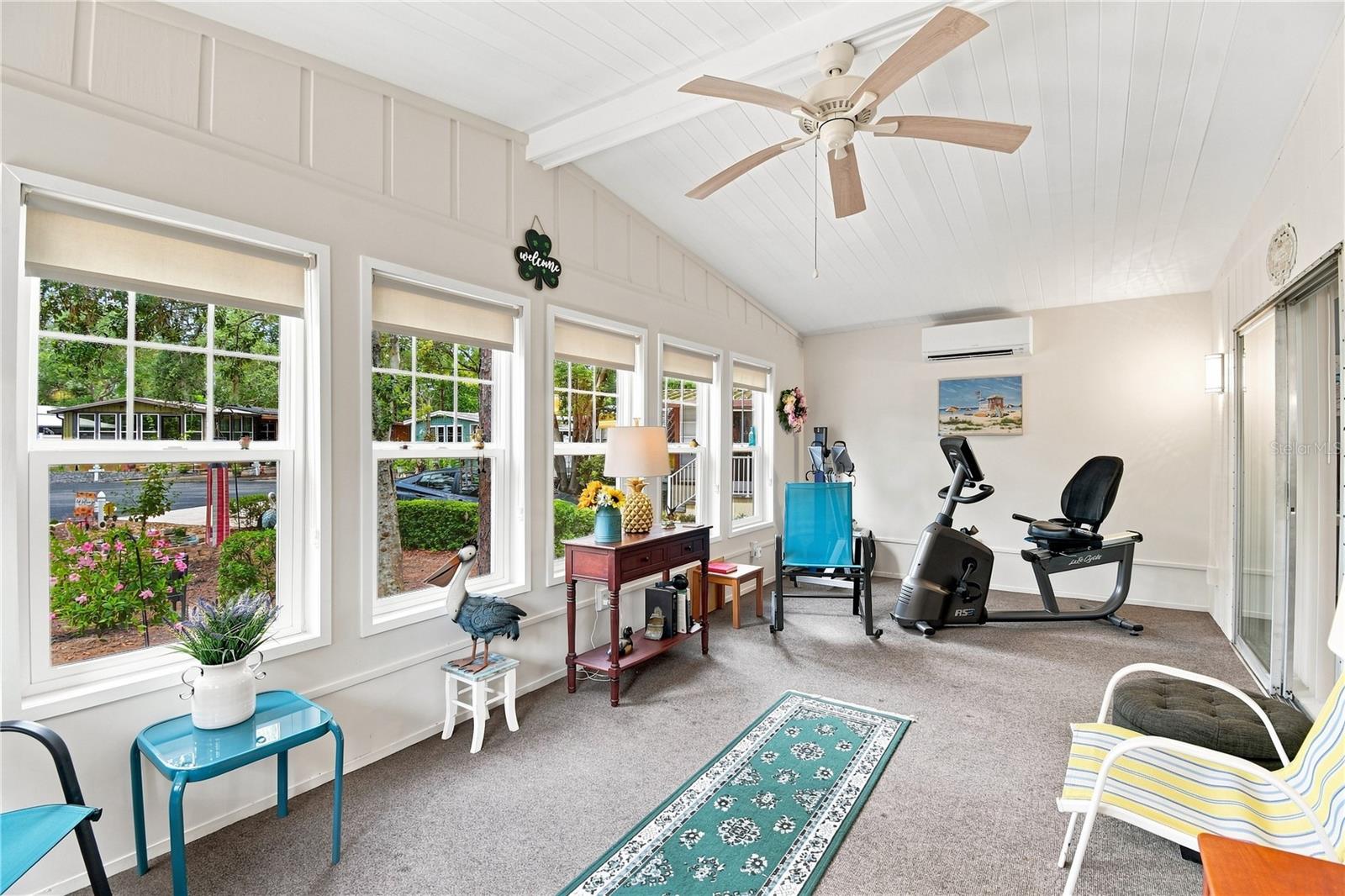 552 PINE NEEDLE CT — photo 5