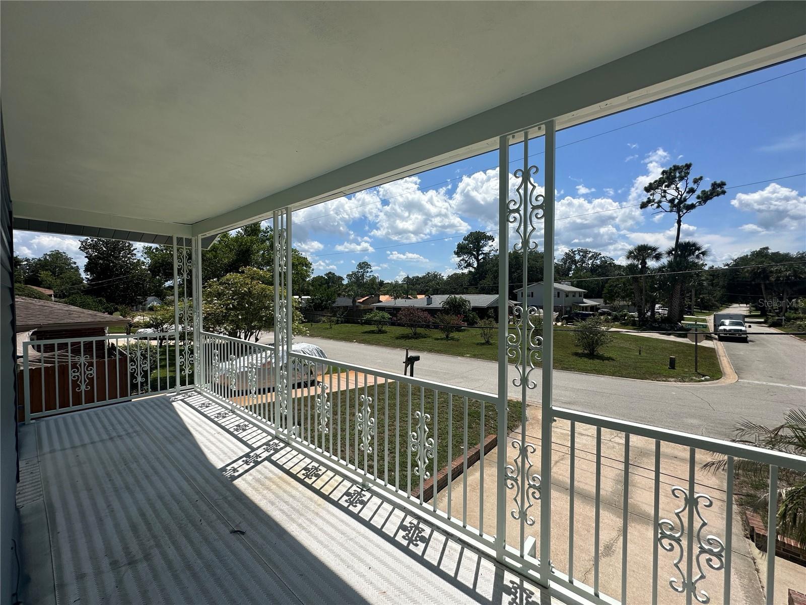 172 SEMINOLE DR — photo 4