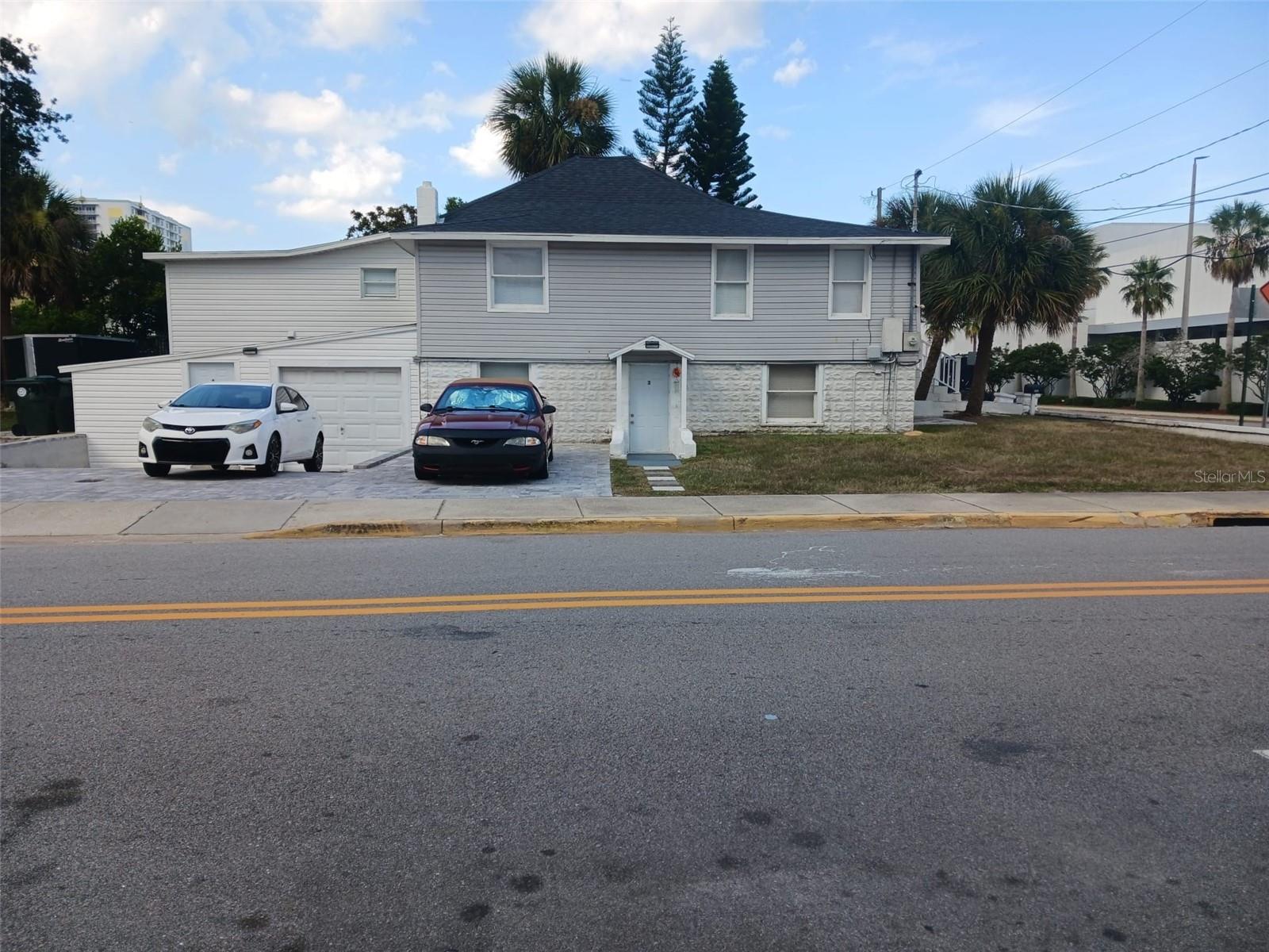 503 EARL ST