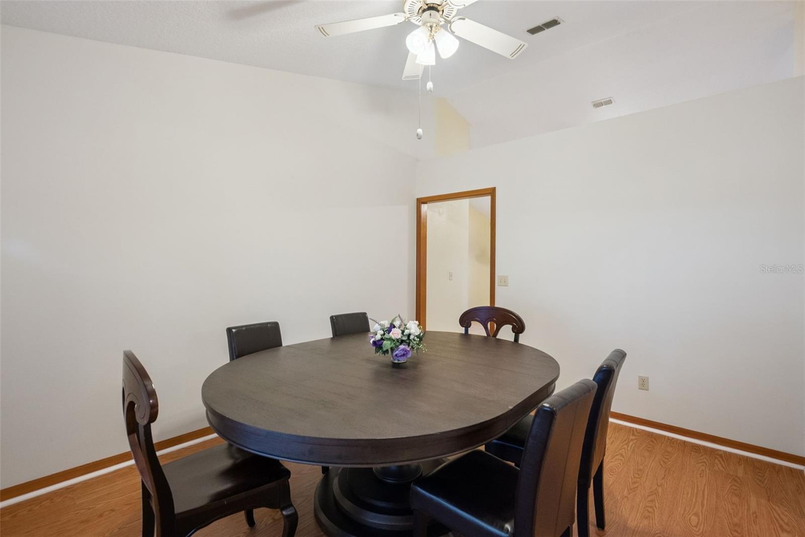 1302 LYDIA DR — photo 10