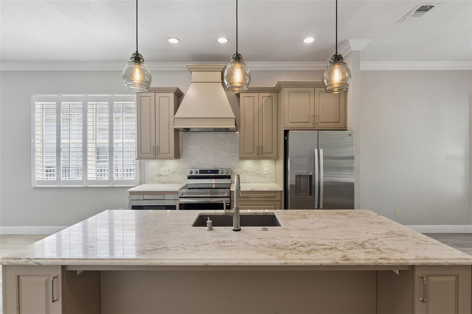 1206 CHESSINGTON CIR — photo 9