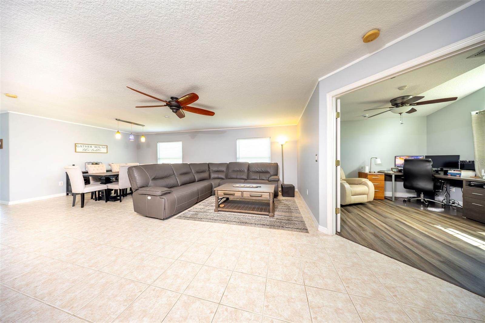 138 BRIGHTVIEW DR — photo 12