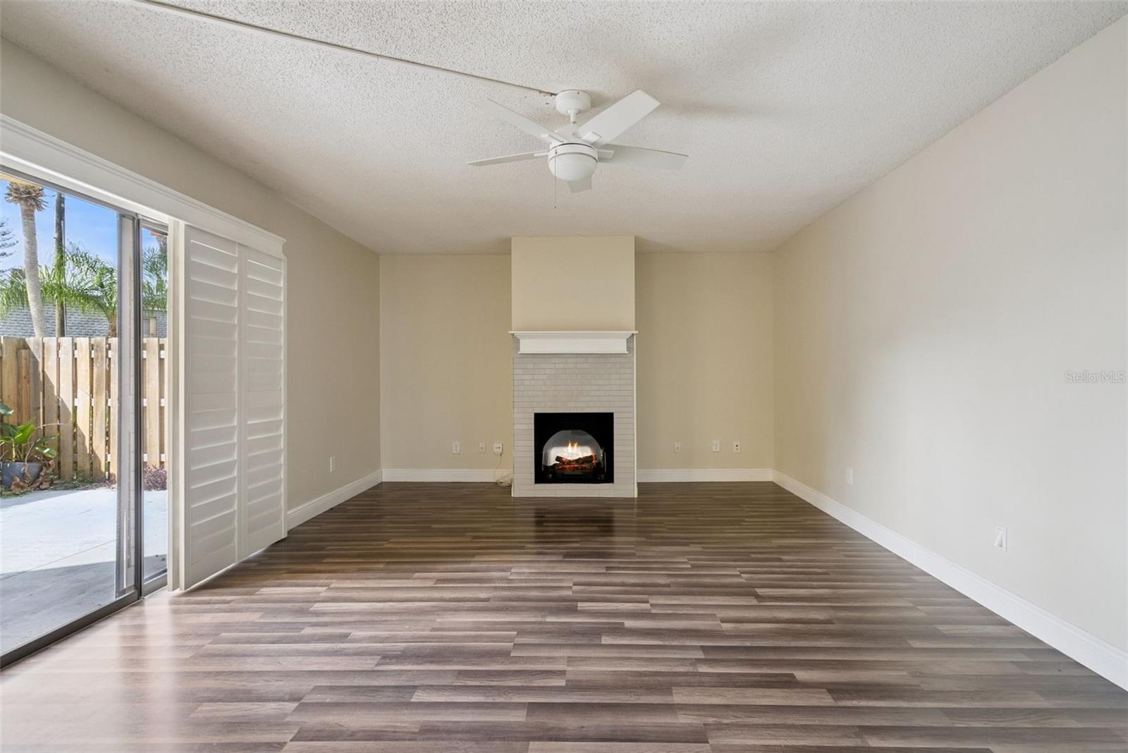 87 CEDAR DUNES DR — photo 11