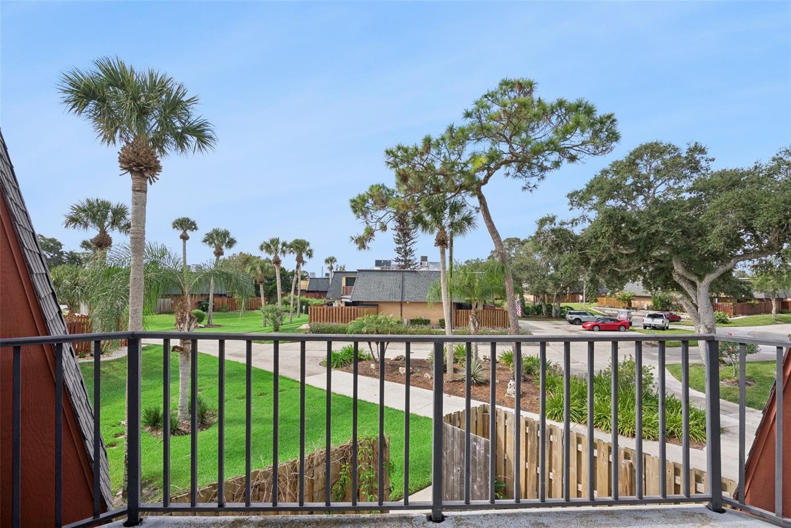 87 CEDAR DUNES DR — photo 9