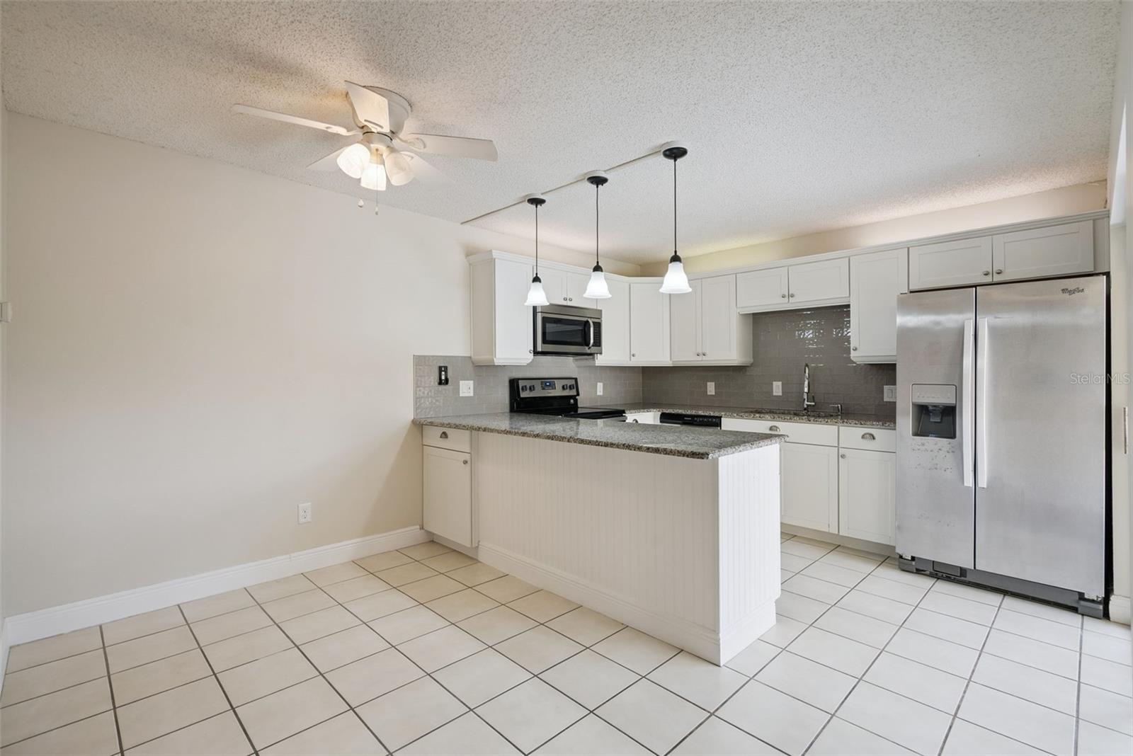 87 CEDAR DUNES DR — photo 10