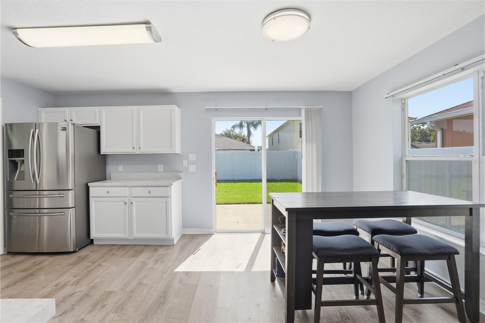 2505 BULLION LOOP — photo 12