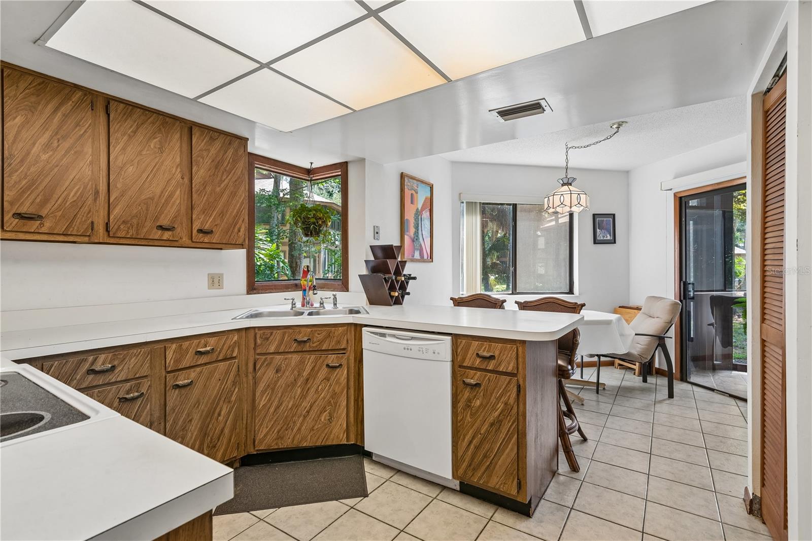 13 PINEHURST PL #13 — photo 9