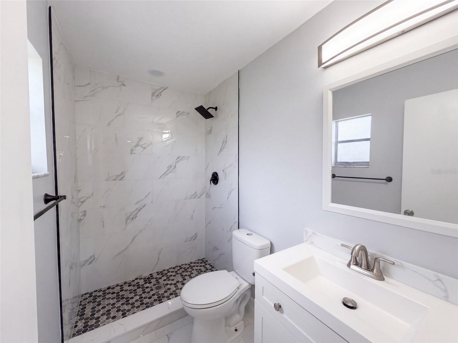 2096 W ATMORE CIR — photo 12