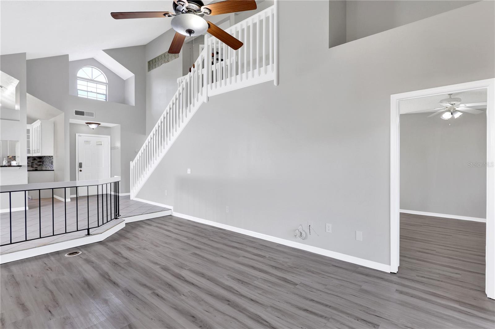 789 HEATHER GLEN CIR — photo 8