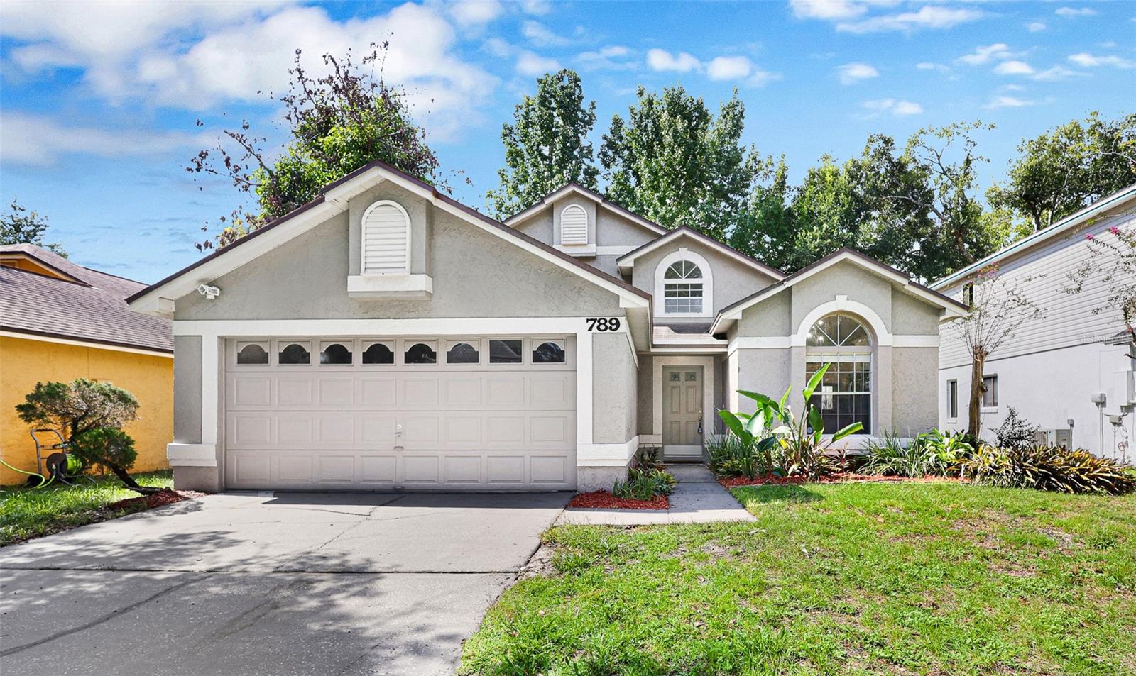 789 HEATHER GLEN CIR